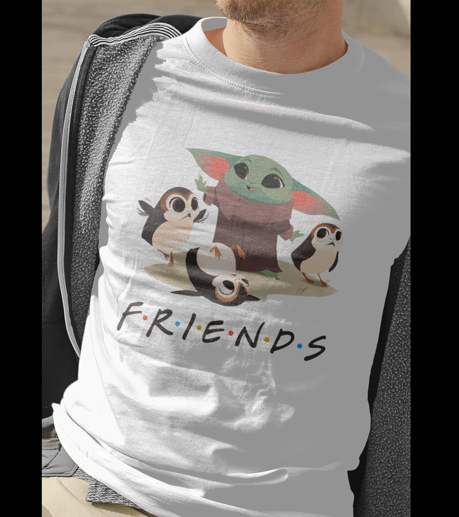 Friends Baby Yoda And Bird Friends T-Shirt