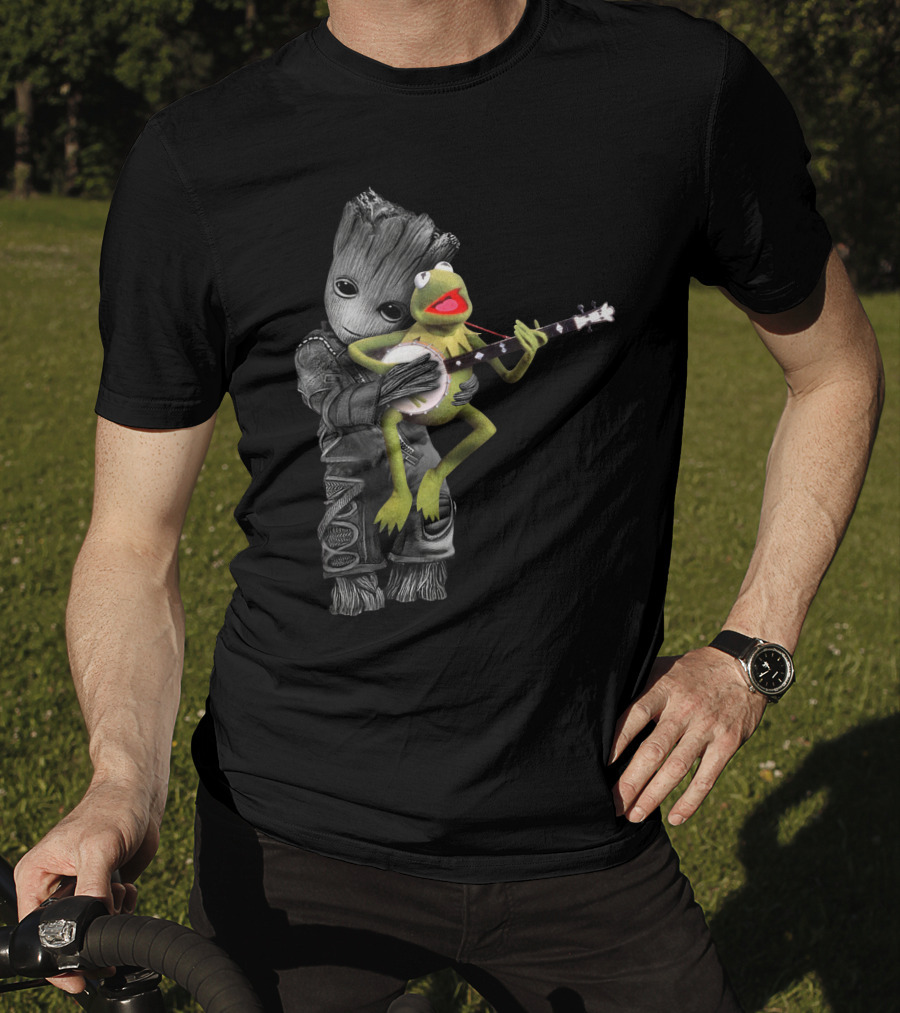 Groot Hugging Kermit Playing Banjo T-Shirt