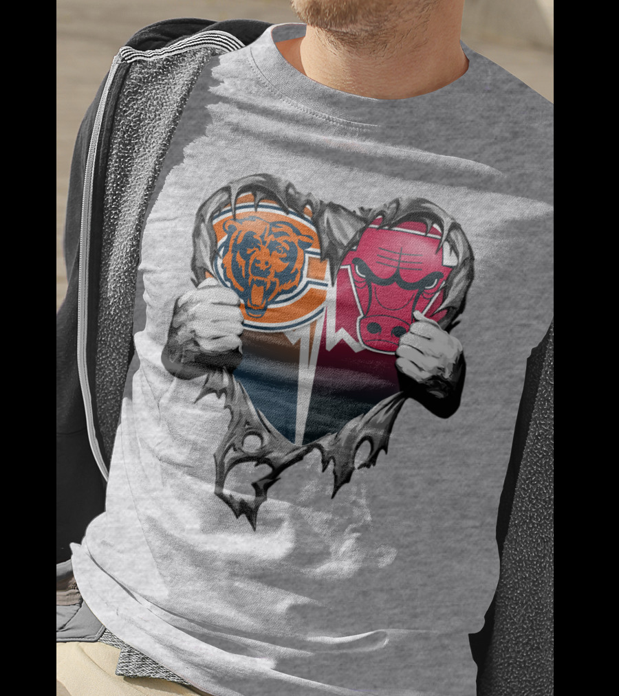 Chicago Bears And Bulls Heart Tear T-Shirt