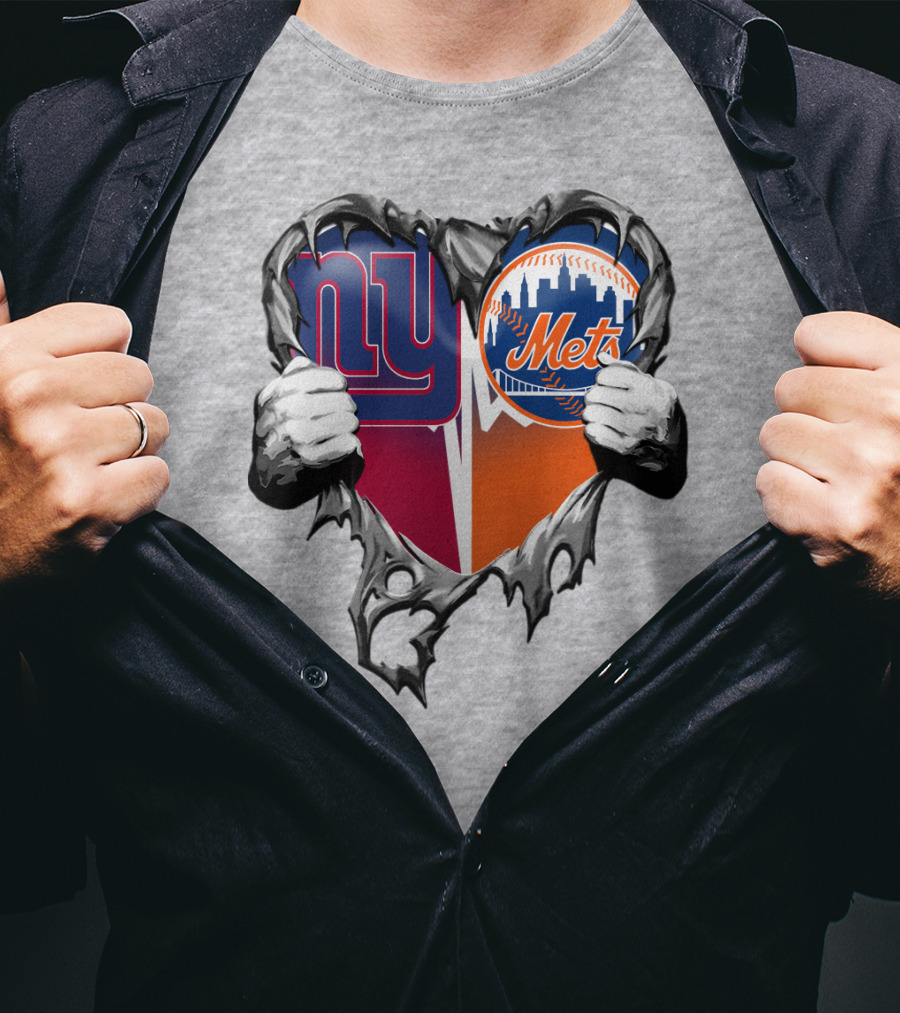 New York Giants Mets Heart Rip T-Shirt