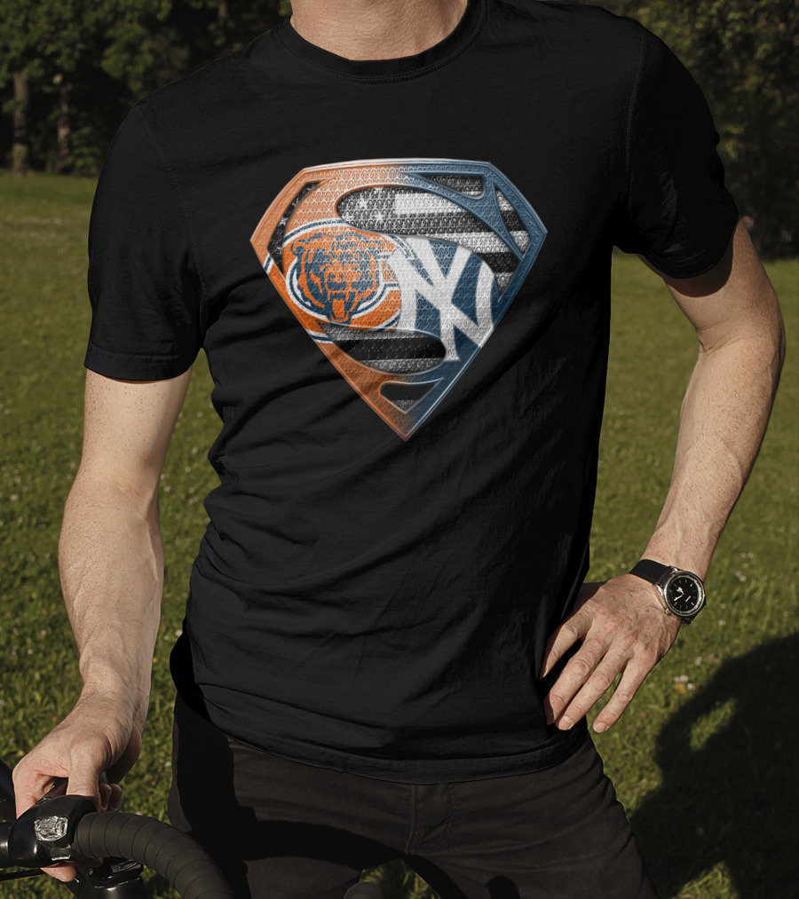 Chicago Bears And New York Yankees Superman Logo Mashup T-Shirt