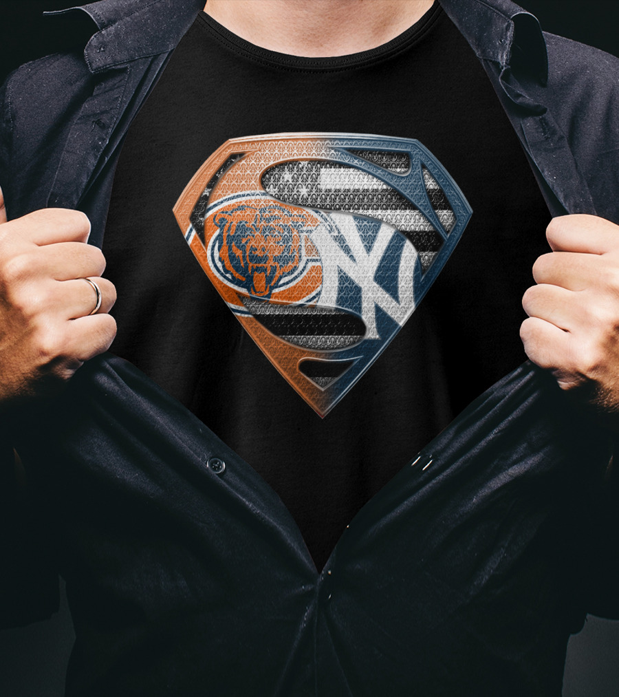 Chicago Bears And New York Yankees Superman Logo Mashup T-Shirt