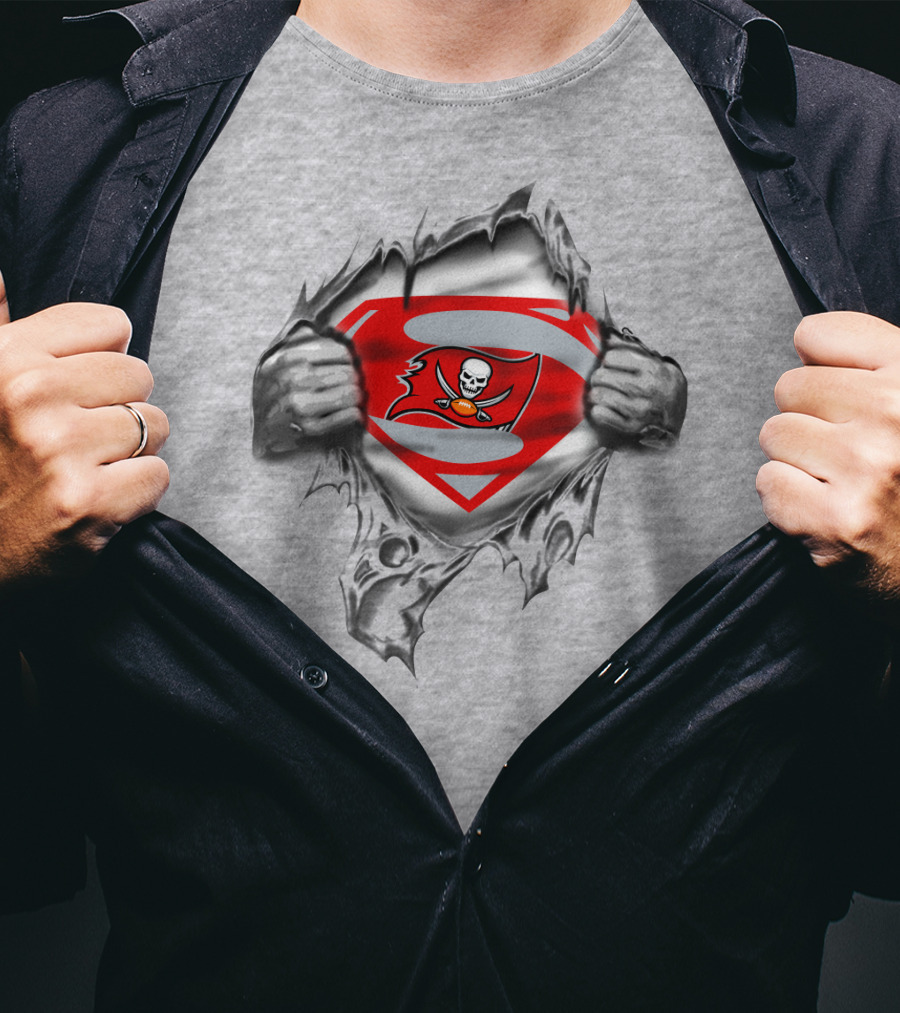 Superman Tampa Bay Buccaneers Logo Fusion T-Shirt