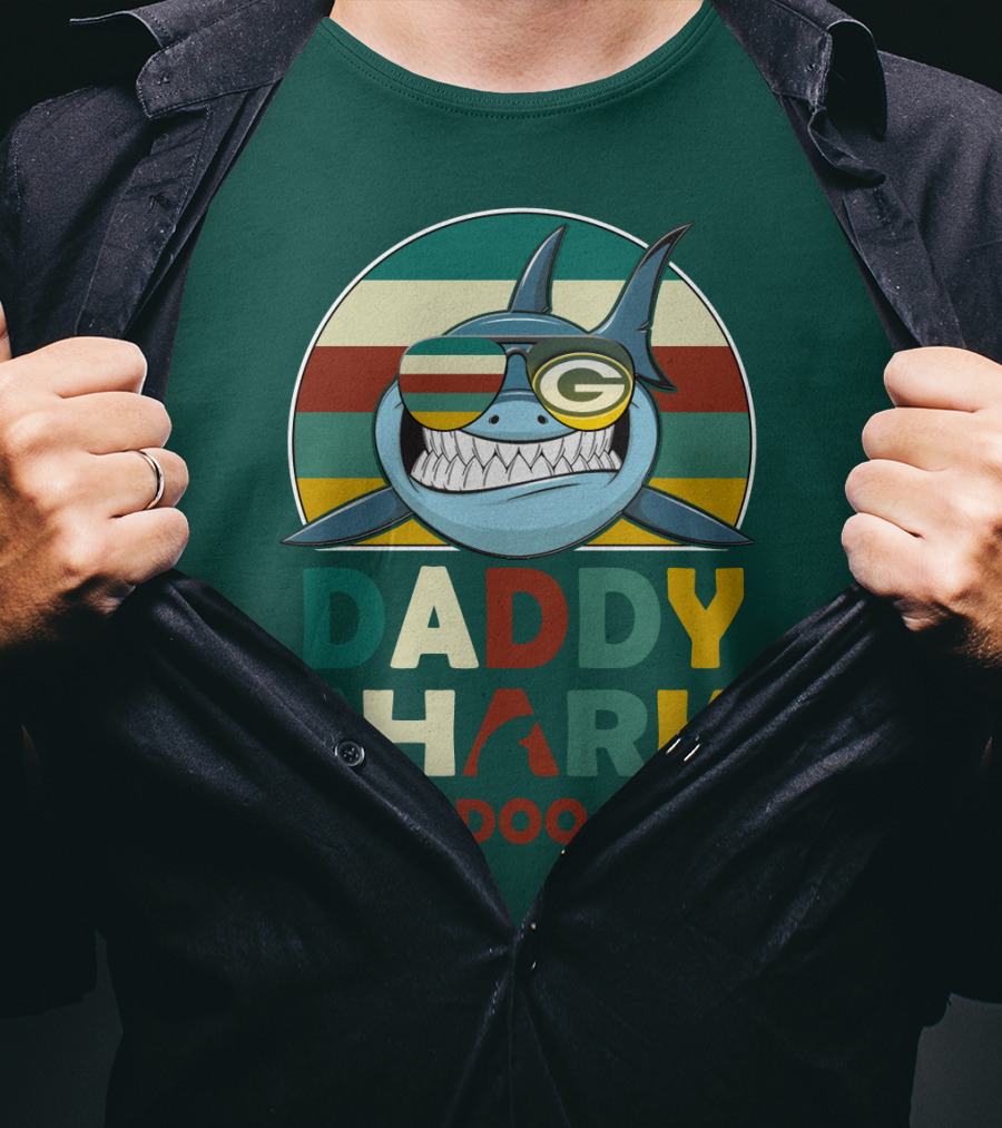 Daddy Shark Green Bay Packers Doo Doo Doo T-Shirt