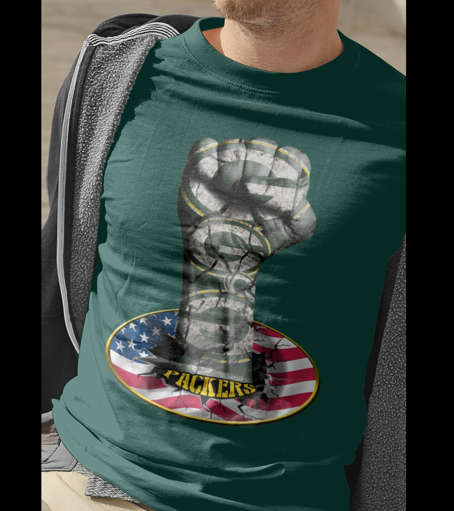 Fist With Green Bay Packers Logo On Cracked American Flag T-Shirt