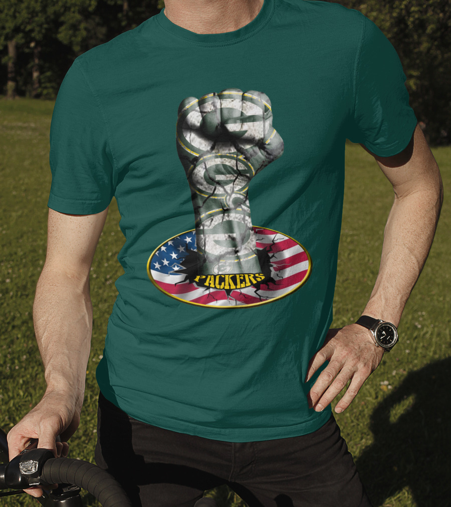 Fist With Green Bay Packers Logo On Cracked American Flag T-Shirt