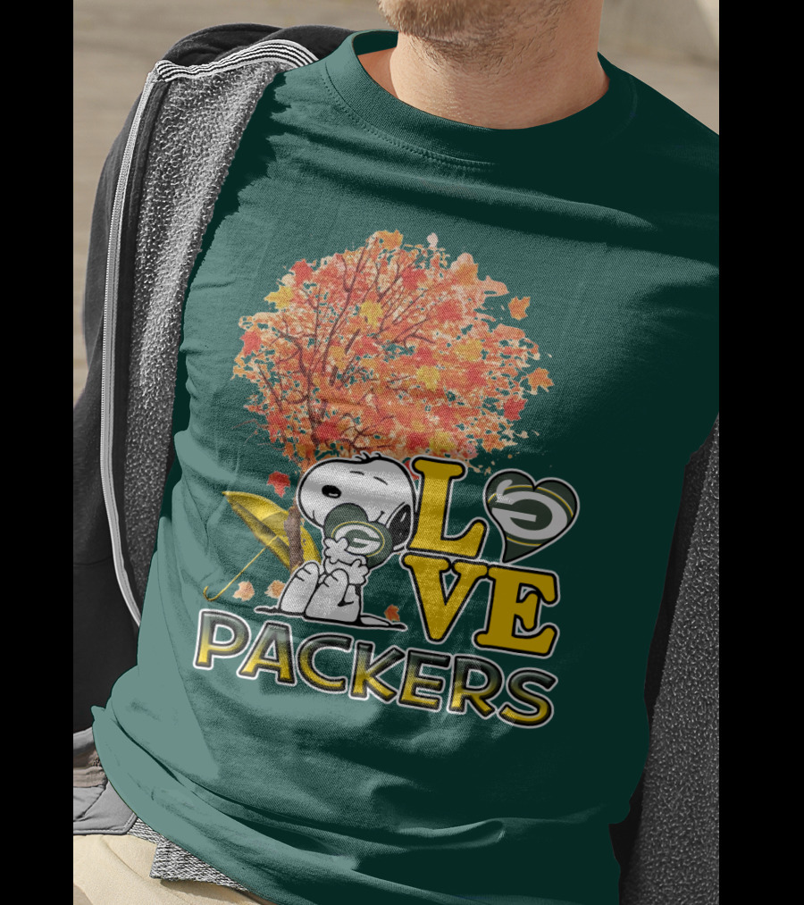 Love Packers Snoopy Green Bay Packers Autumn Tree T-Shirt
