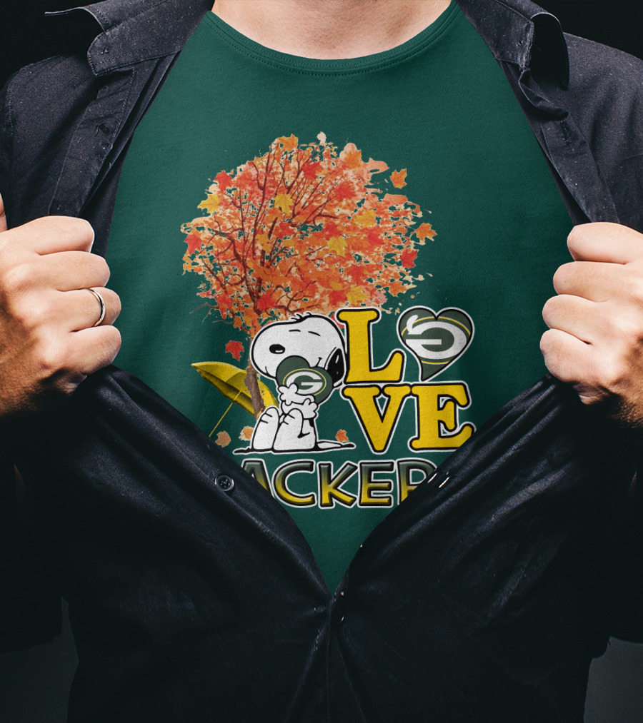 Love Packers Snoopy Green Bay Packers Autumn Tree T-Shirt
