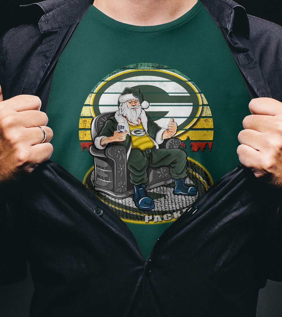 Green Bay Packers Santa Sitting With Beer T-Shirt