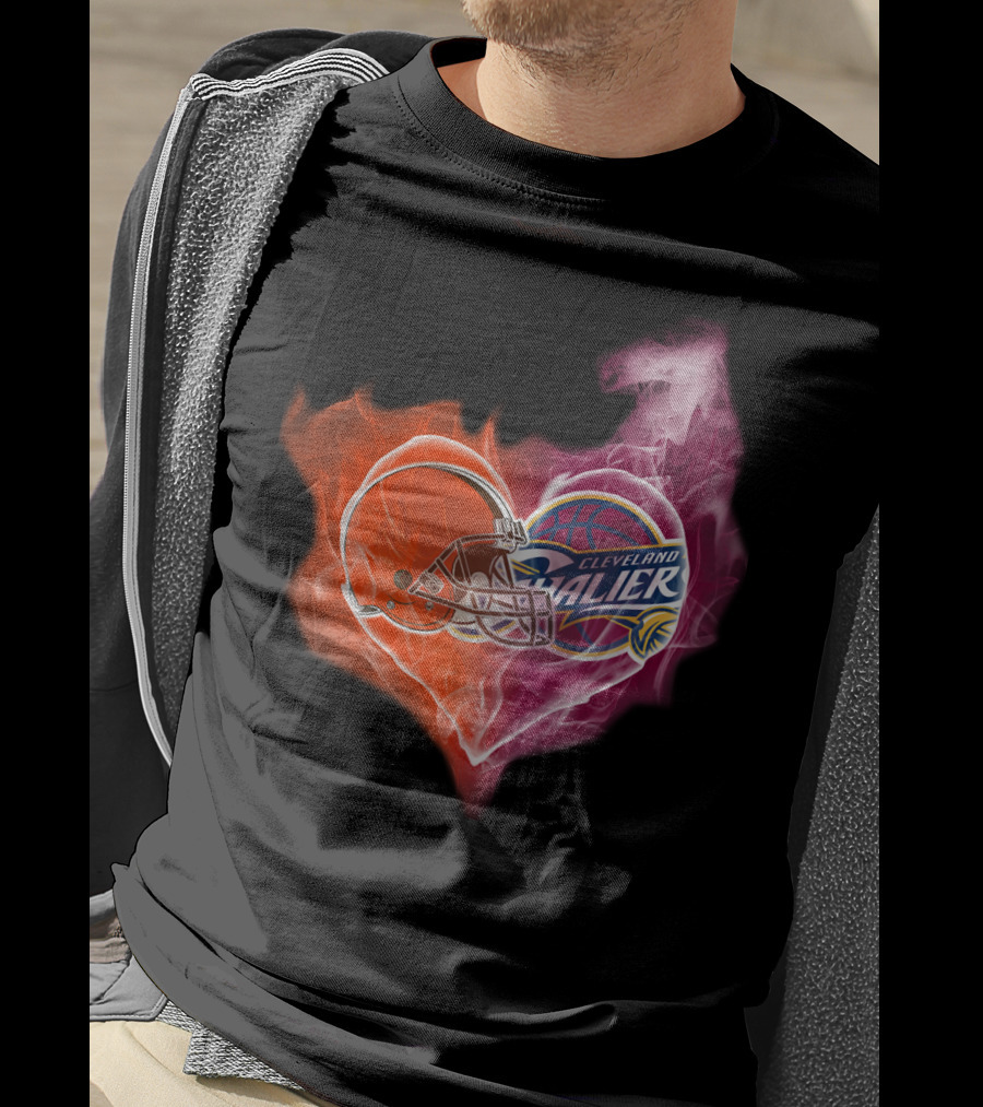 Cleveland Cavaliers Heart With Football Helmet T-Shirt