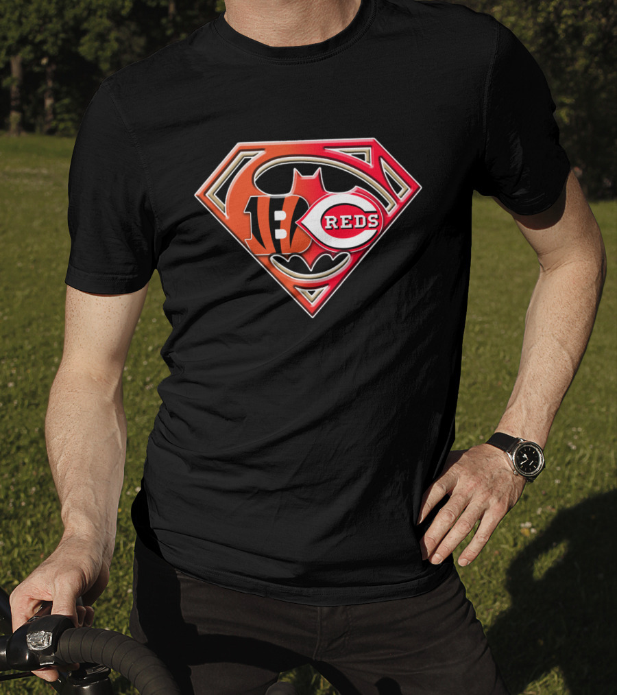 Cincinnati Bengals Reds Superman Batman Logo Fusion T-Shirt