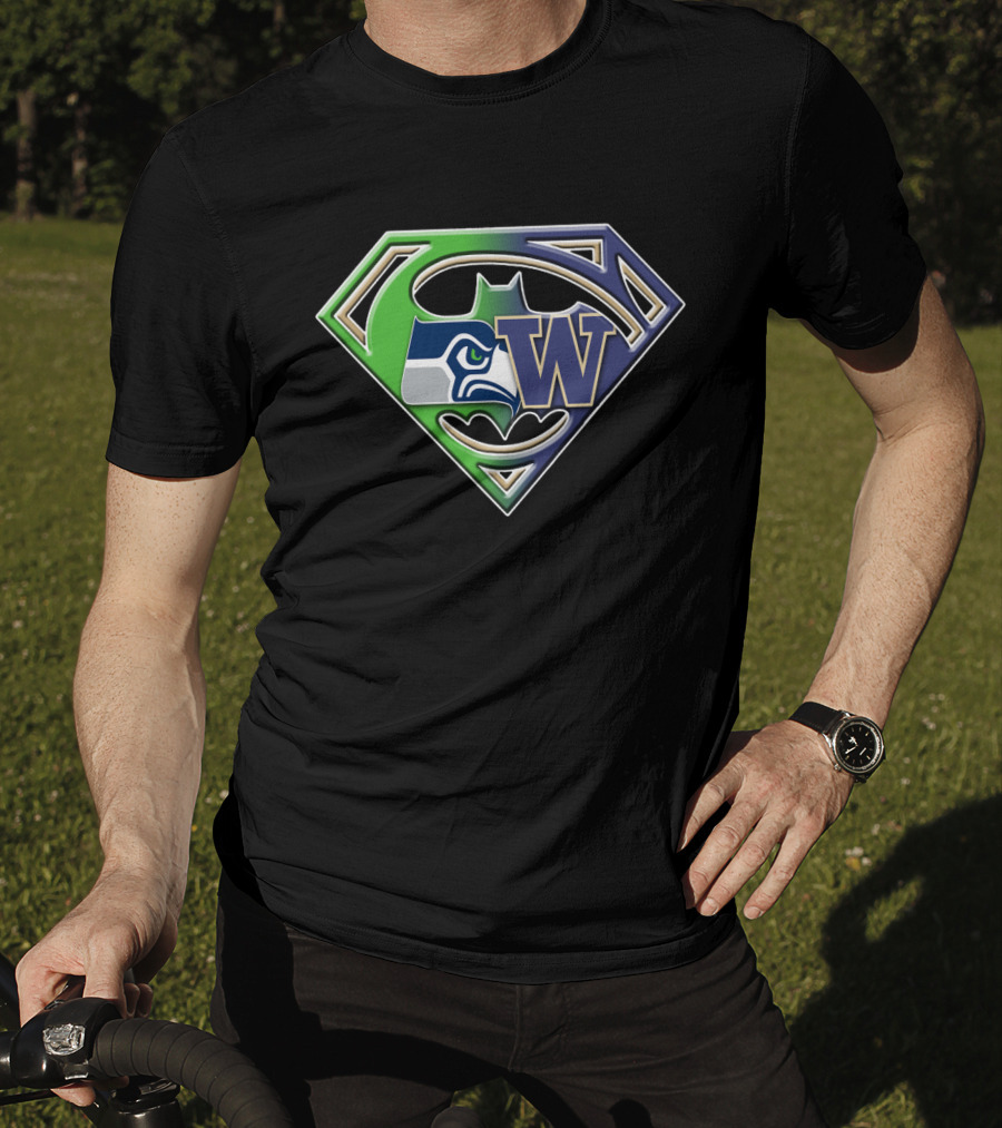 Superman Logo Seattle Seahawks Washington Huskies Bat 111 T-Shirt