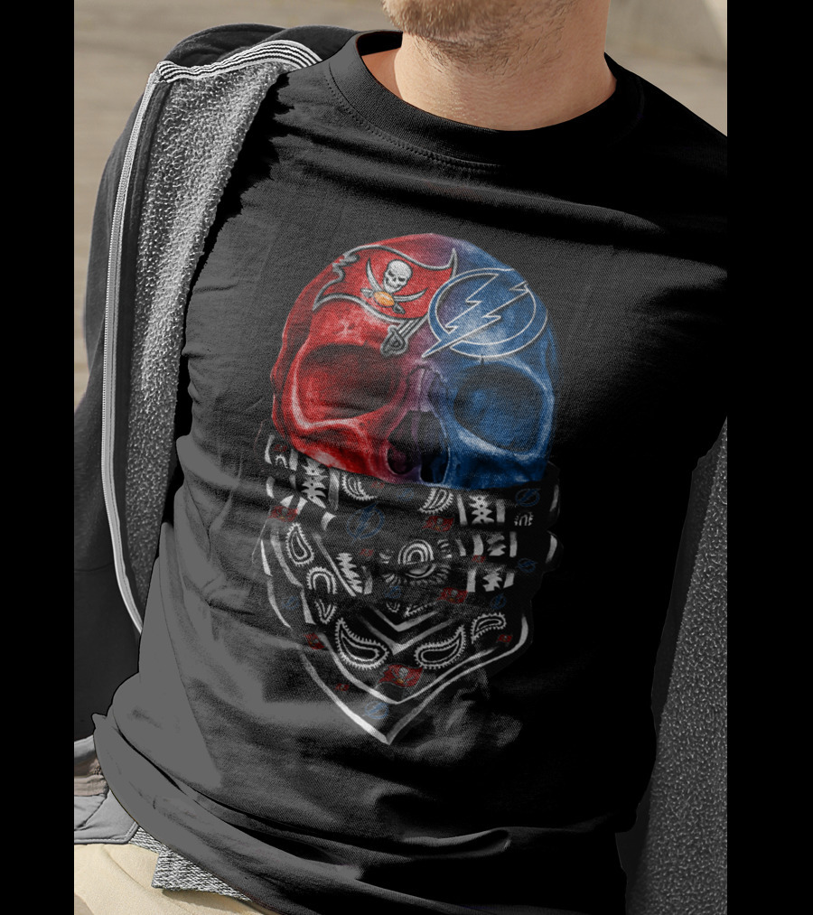 Buccaneers And Lightning Skull Bandana T-Shirt
