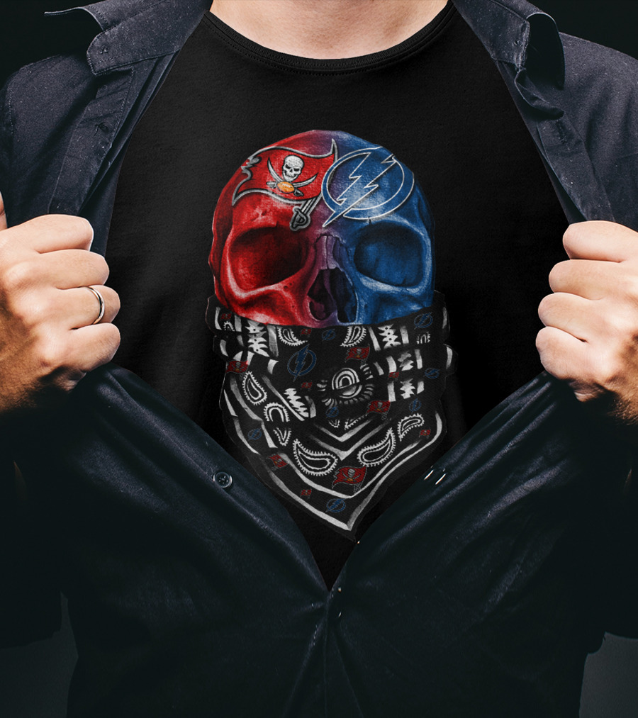 Buccaneers And Lightning Skull Bandana T-Shirt