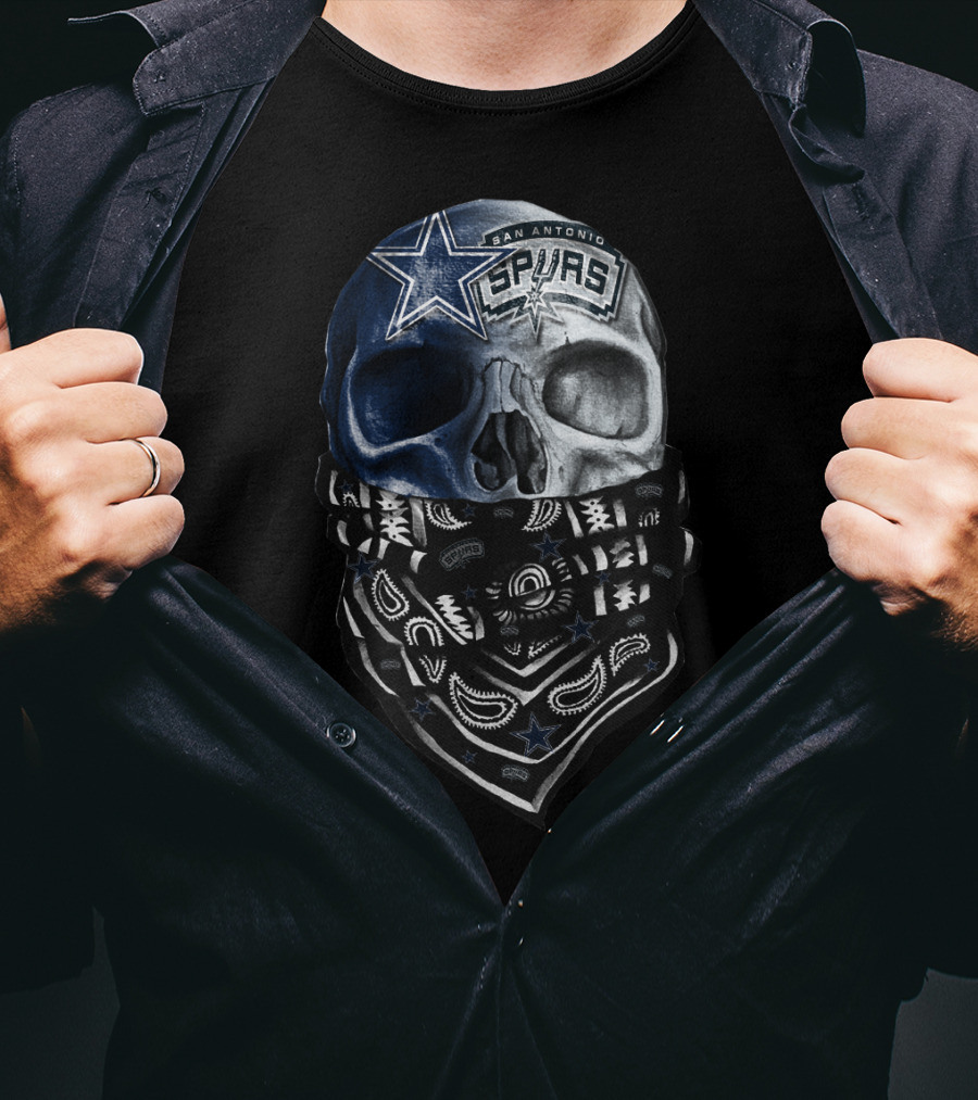 San Antonio Spurs Skull With Paisley Bandana T-Shirt