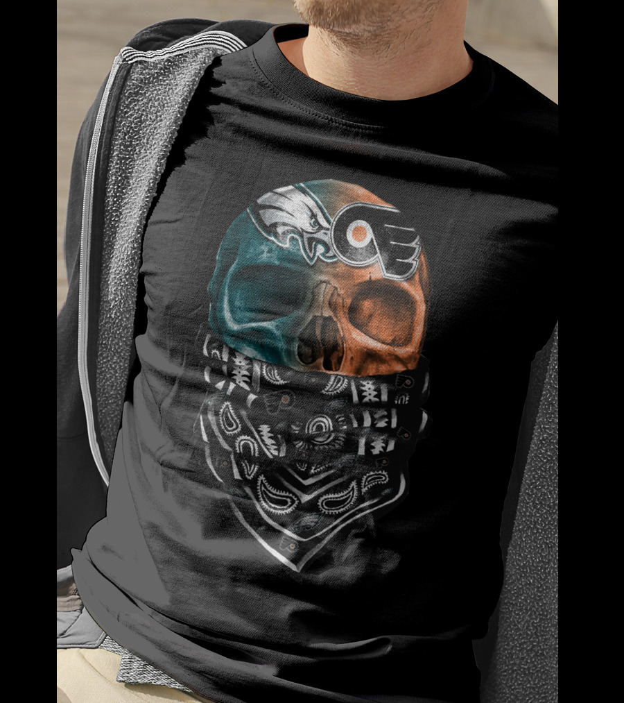Eagles Flyers Split Skull Bandana T-Shirt