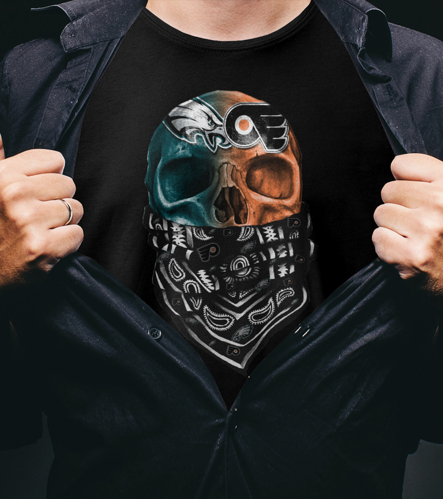 Eagles Flyers Split Skull Bandana T-Shirt
