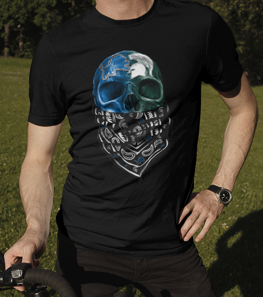 Detroit Lions Michigan State Spartans Skull Bandana T-Shirt