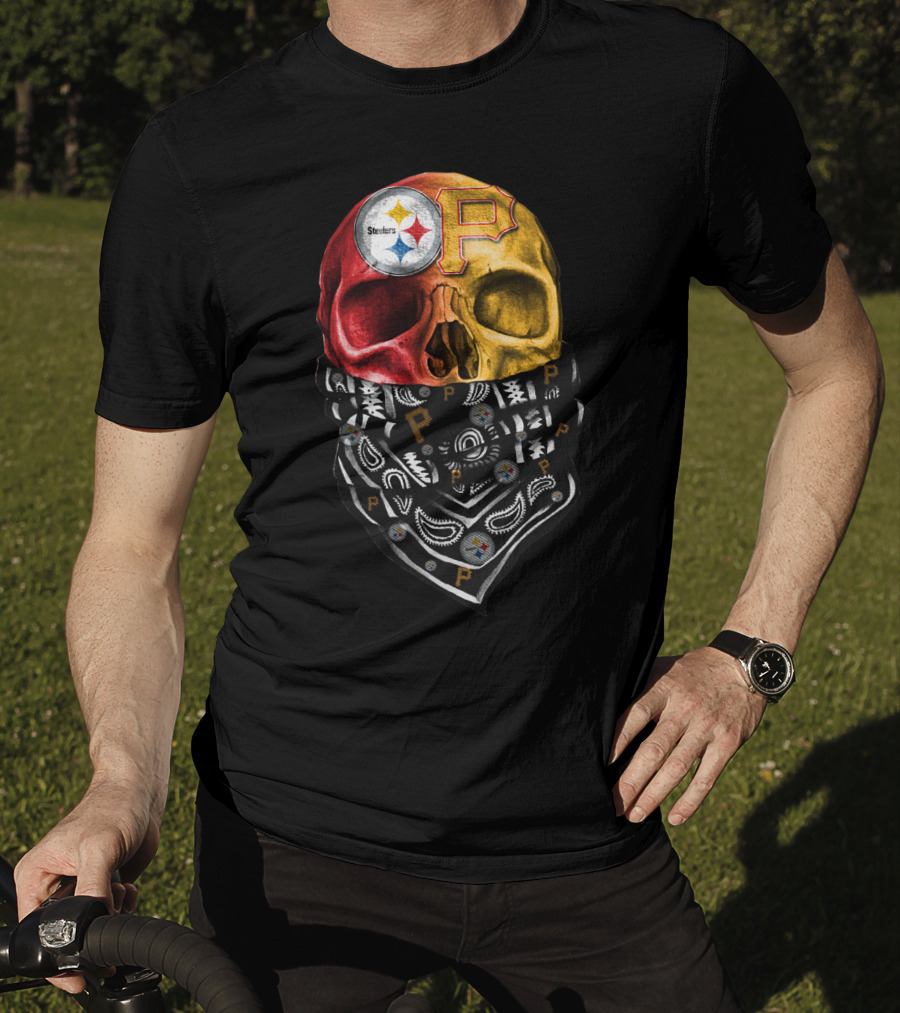 Pittsburgh Steelers And Pirates Skull Bandana Sku 115 T-Shirt