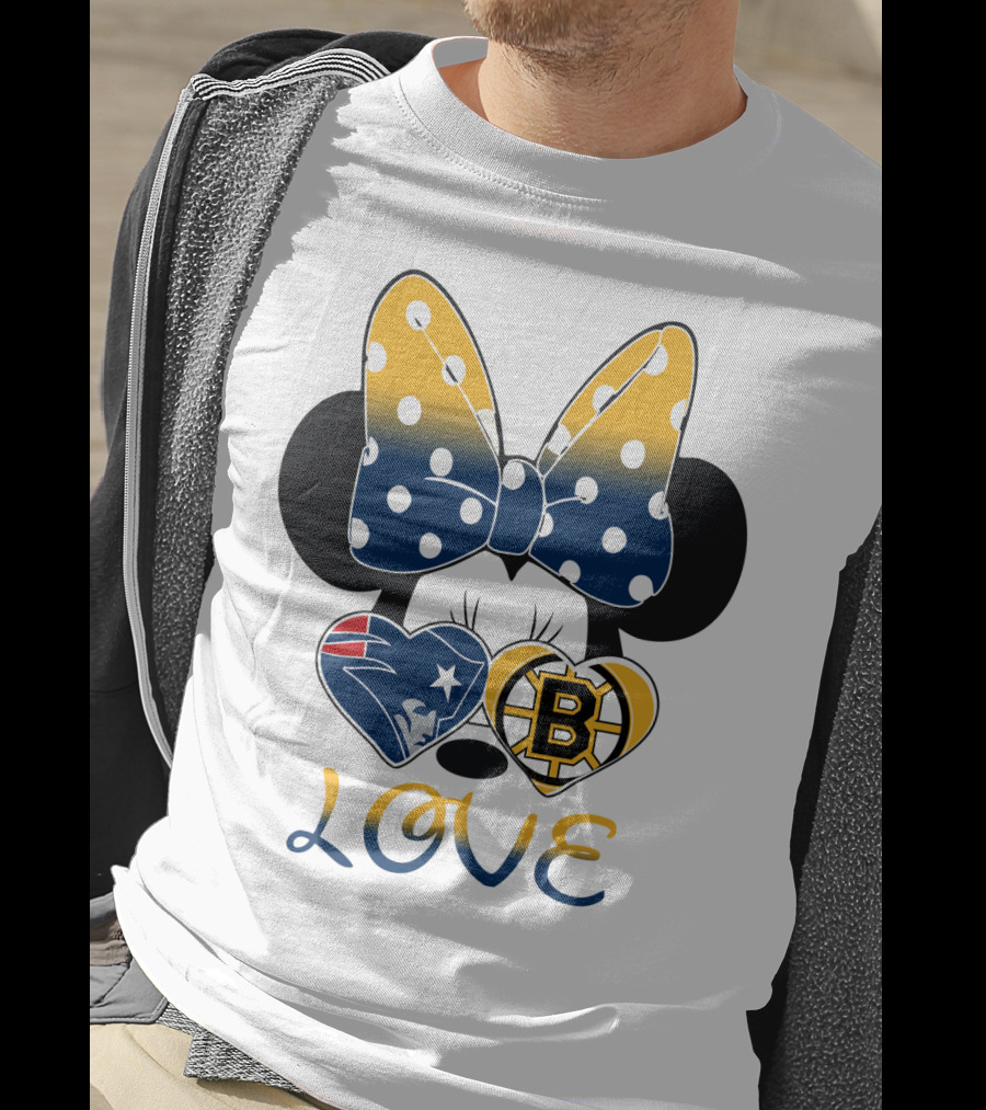 Mickey Mouse Patriots Bruins Love T-Shirt