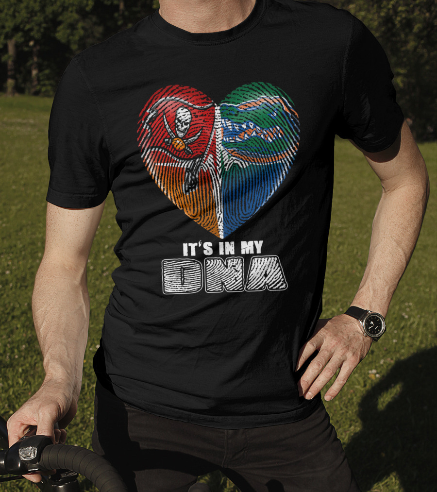 It's In My Dna Buccaneers Gators Heart Fingerprint T-Shirt