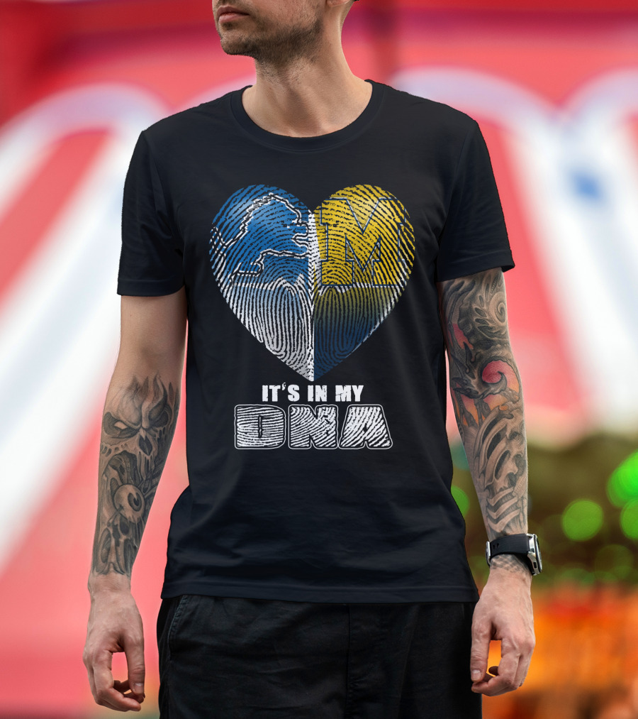 It's In My Dna Detroit Lions Michigan Wolverines Heart Fingerprint T-Shirt