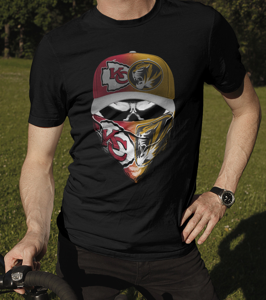 Kansas City Chiefs Missouri Tigers Crossover Bandana Cap T-Shirt