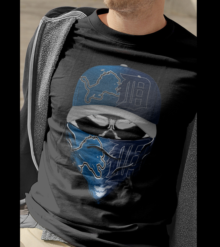 Detroit Lions Face Cover And Cap T-Shirt