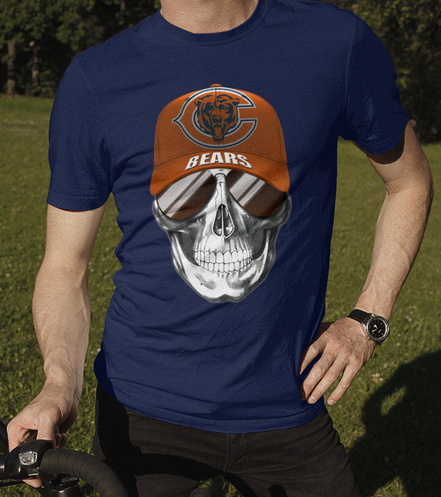 Chicago Bears Skull Cap With Logo And Sunglasses T-Shirt