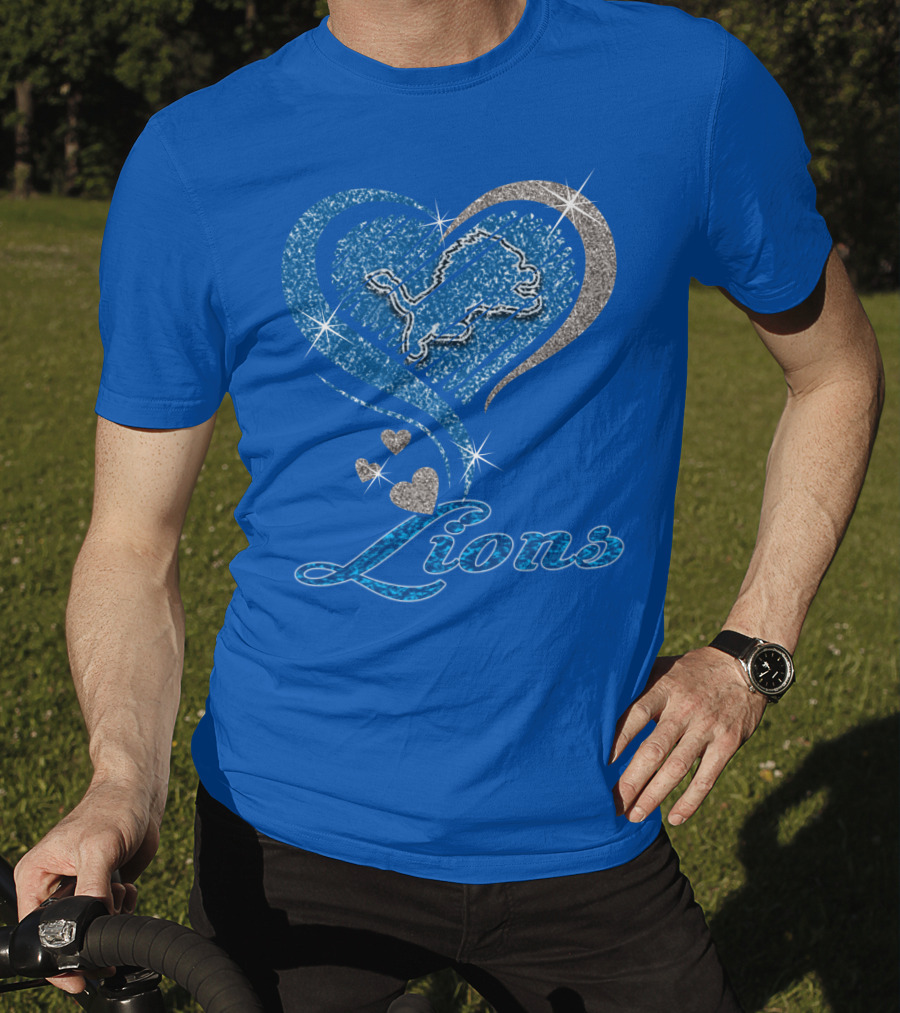 Detroit Lions Sparkling Heart Design With Accents T-Shirt