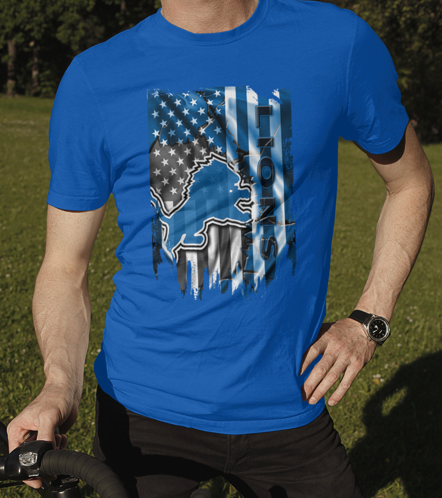 Detroit Lions American Flag Football Team T-Shirt
