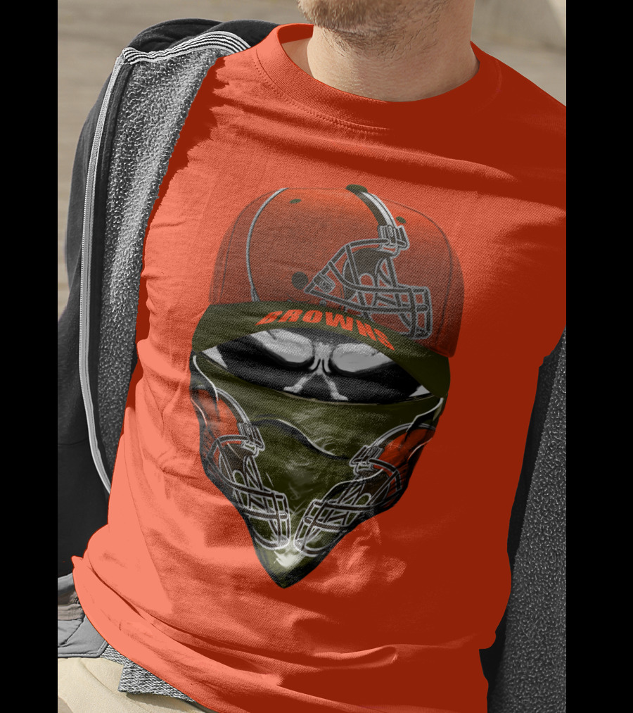 Cleveland Browns Helmet Cap And Bandana Combo T-Shirt