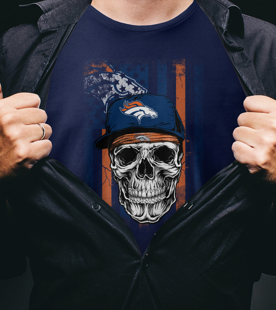 Denver Broncos Skull With Cap And Logo На Тёмно-Синем Фоне T-Shirt