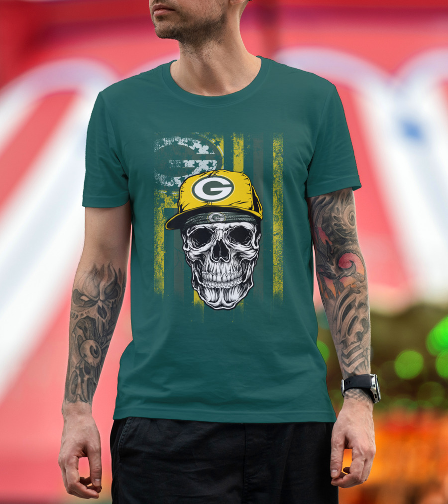 Green Bay Packers Skull With Cap And Distressed Flag T-Shirt