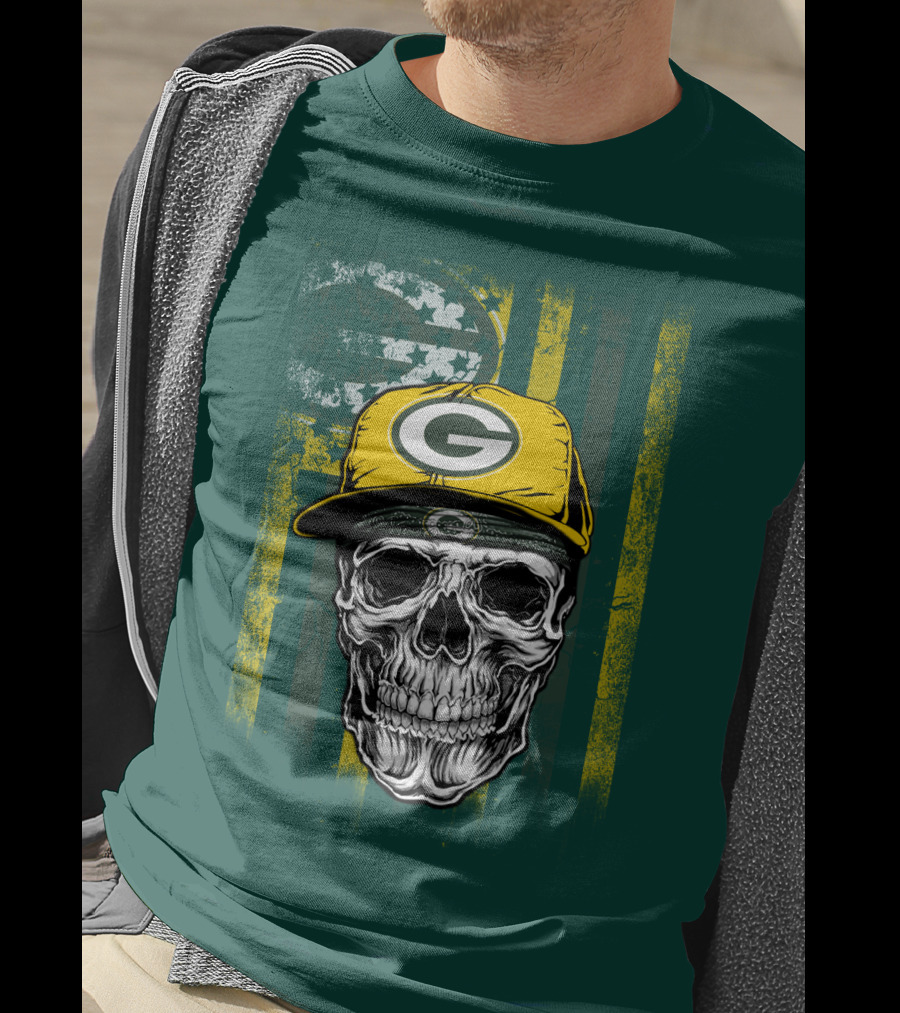 Green Bay Packers Skull With Cap And Distressed Flag T-Shirt