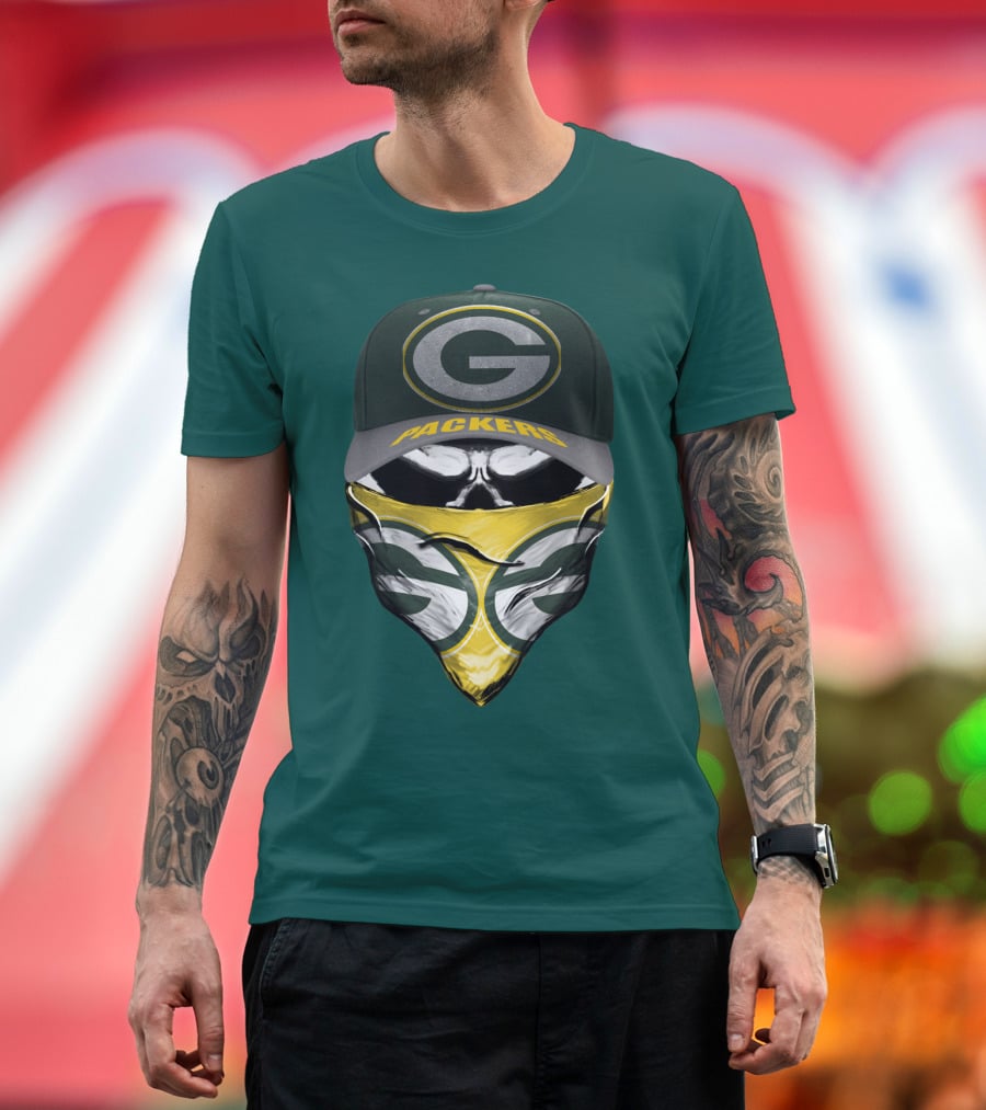 Green Bay Packers G Cap And Bandana Face Skull T-Shirt