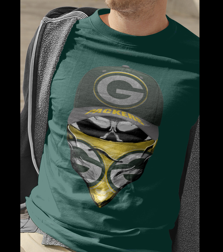 Green Bay Packers G Cap And Bandana Face Skull T-Shirt