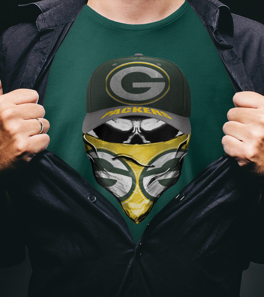 Green Bay Packers G Cap And Bandana Face Skull T-Shirt
