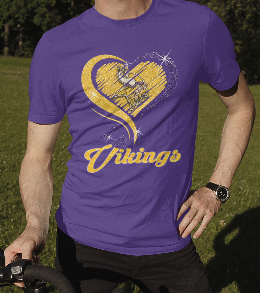 Vikings Heart Purple Gold Sparkle T-Shirt