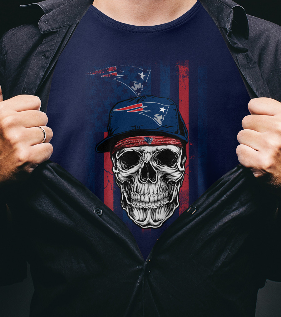 New England Patriots Skull With Cap And Red Blue Stripes T-Shirt