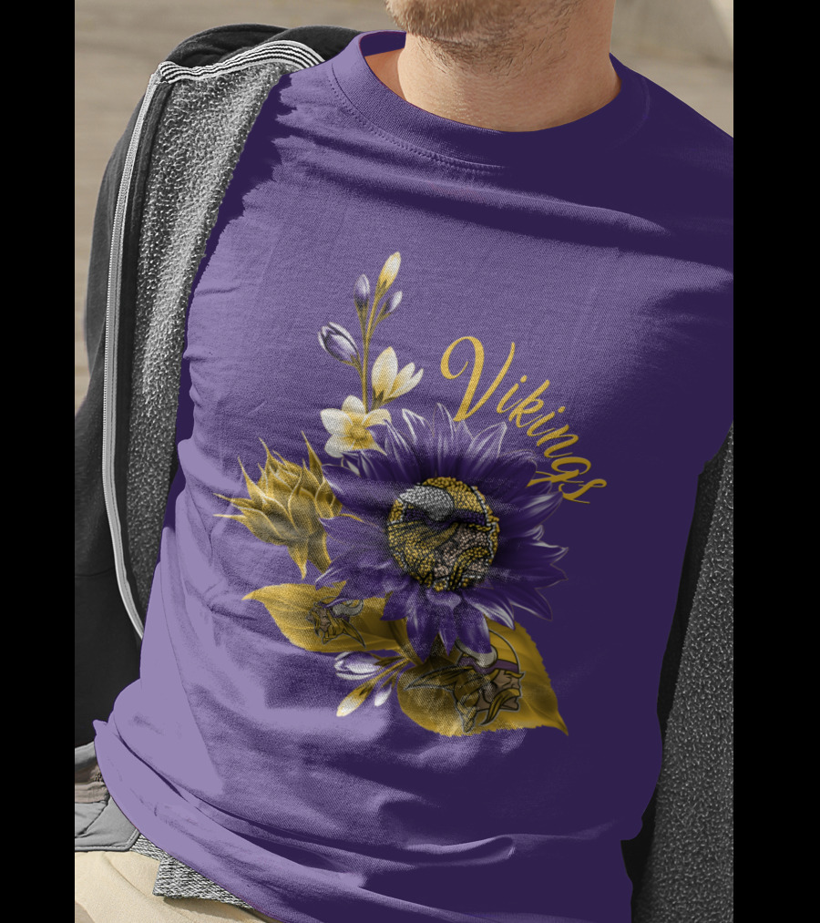 Vikings Minnesota Purple Floral Football Team Badge T-Shirt
