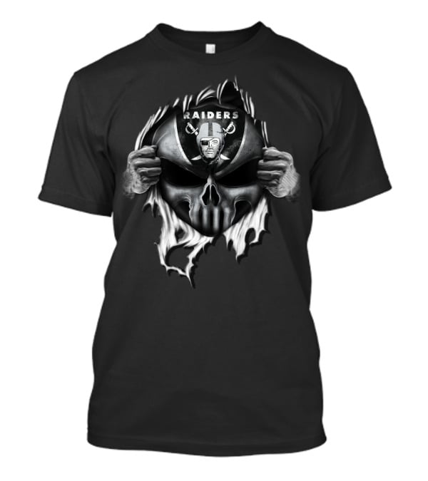 Raiders Skull Mask With Vintage T-Shirt