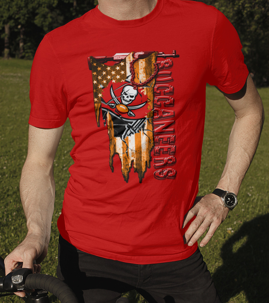 Tampa Bay Buccaneers American Flag Skull T-Shirt