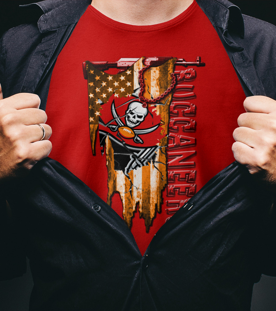 Tampa Bay Buccaneers American Flag Skull T-Shirt