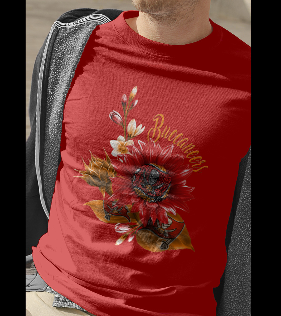 Buccaneers Floral Skull T-Shirt