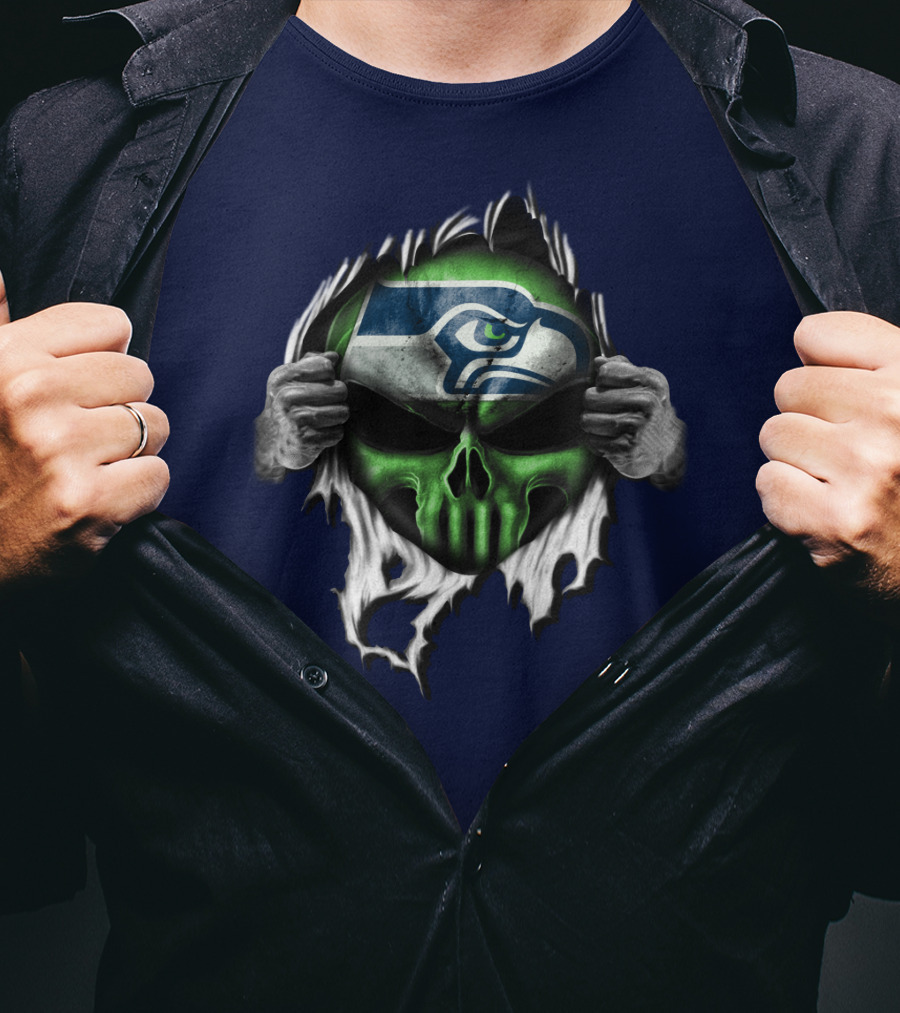 Seattle Seahawks Skull Ripping T-Shirt