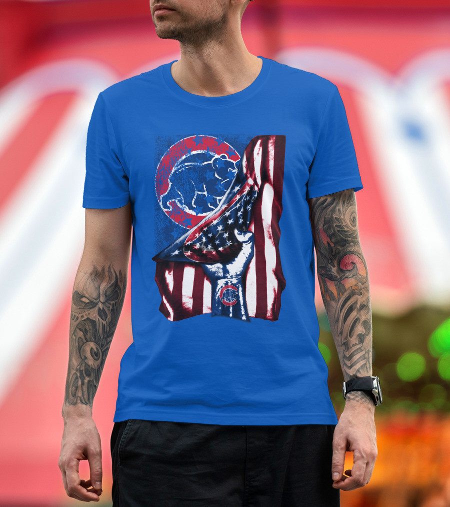 Chicago Cubs American Flag Bear Logo Fist T-Shirt