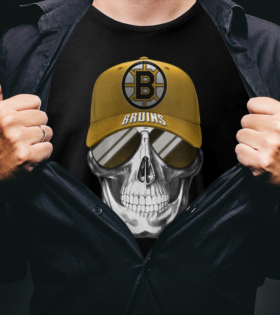 Boston Bruins Skull Cap With Hockey T-Shirt