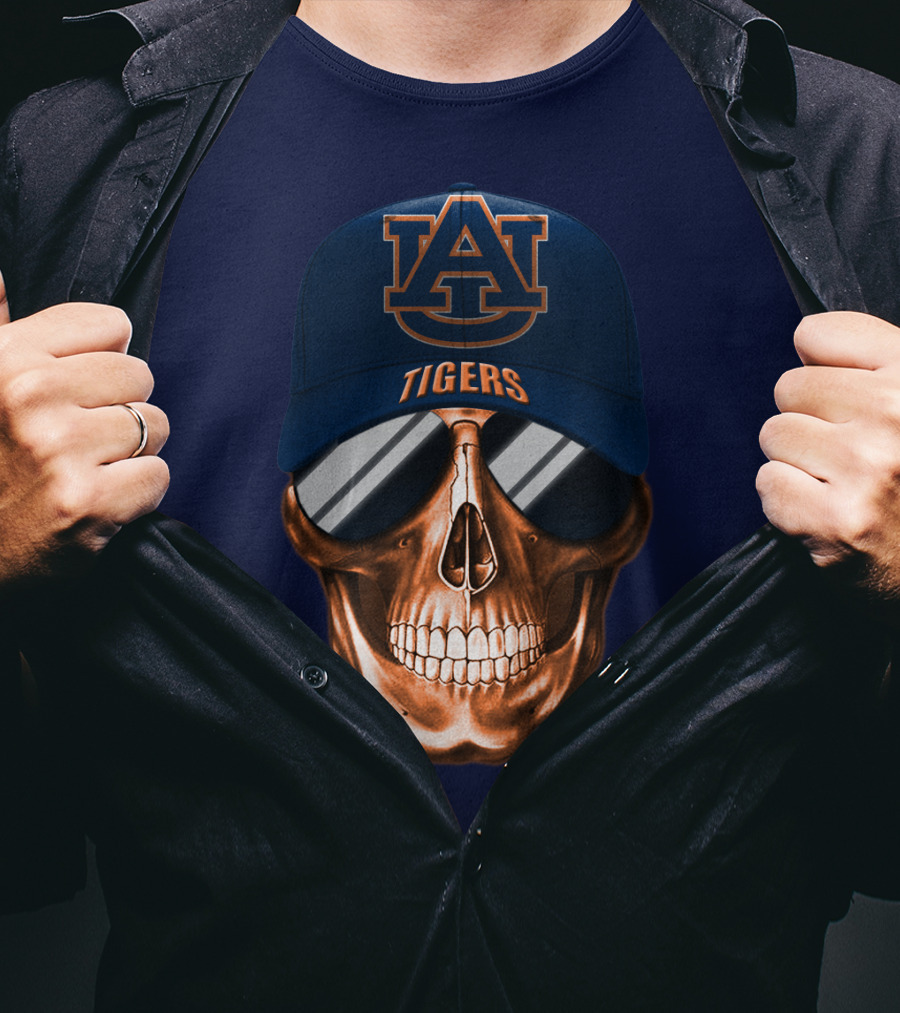 Auburn Tigers Skull With Au Logo Hat And Sunglasses T-Shirt