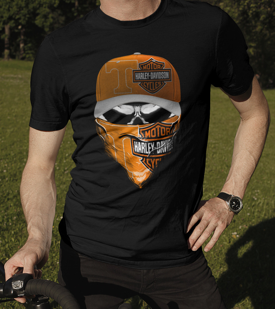 Harley Davidson Motorcycles Skull With Tennessee Volunteers Cap And Bandana T-Shirt